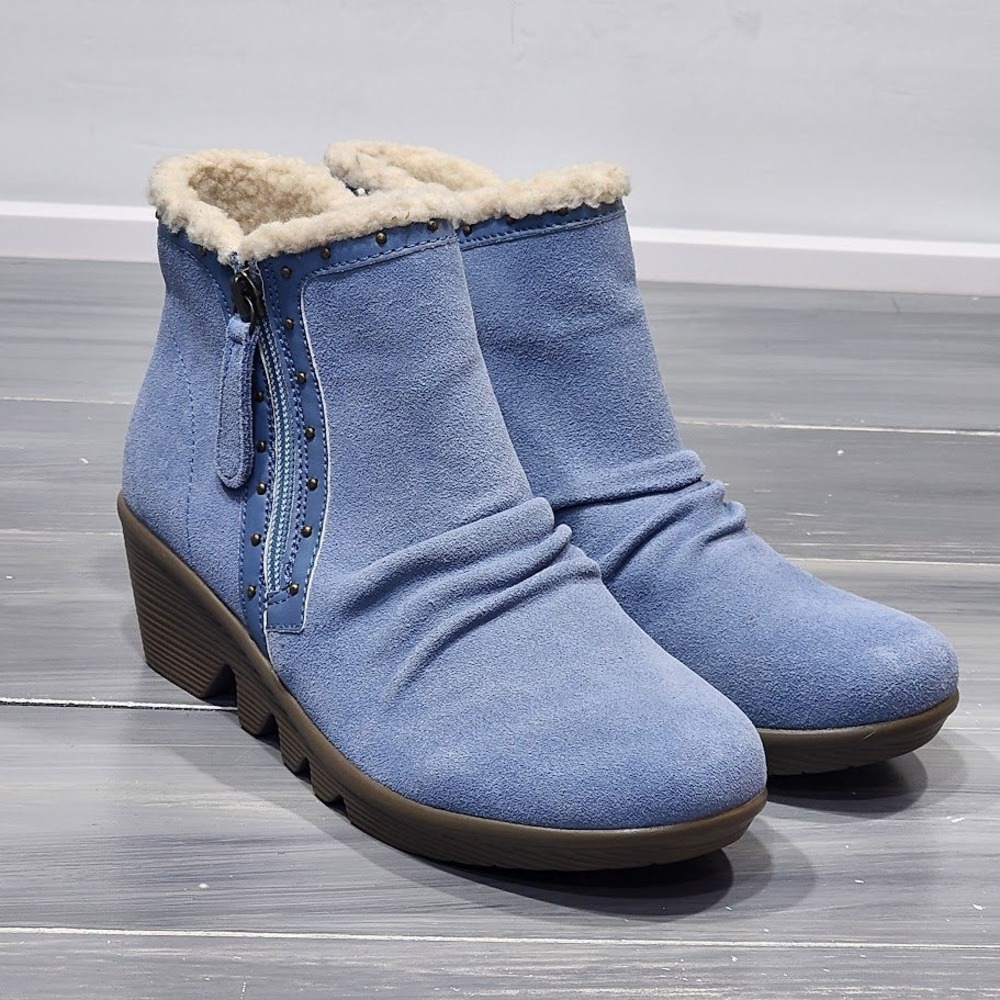 Skechers Booties‎ Jumper Sweet Stud Blue Suede Sherpa Lined Wedge Boots Size 6